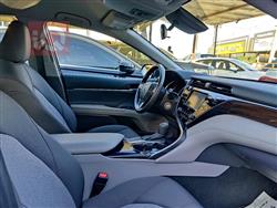 تۆیۆتا کامری